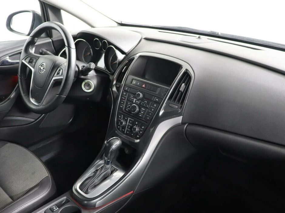 Opel Astra 1.6 АКПП, 2012, 144 000 км фото 7