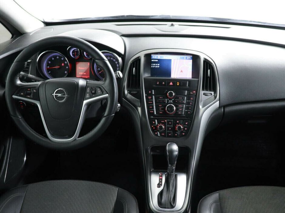 Opel Astra 1.6 АКПП, 2010, 158 000 км фото 5