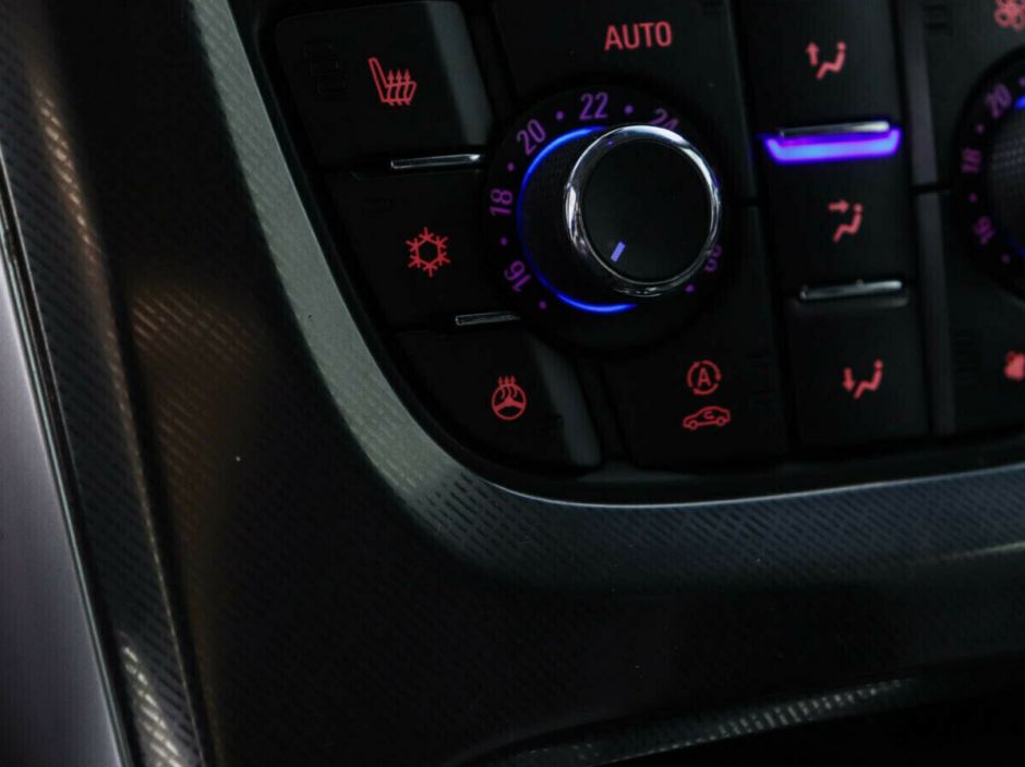 Opel Astra 1.6 АКПП, 2010, 165 000 км фото 8