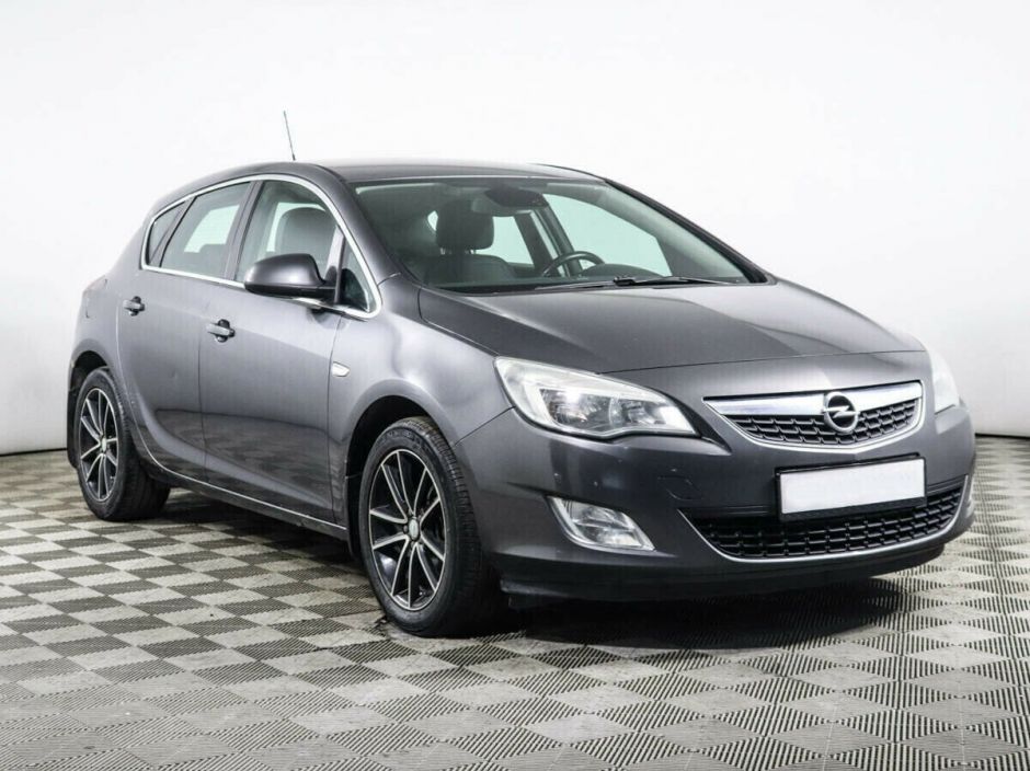 Opel Astra 1.6 АКПП, 2011, 150 000 км фото 2