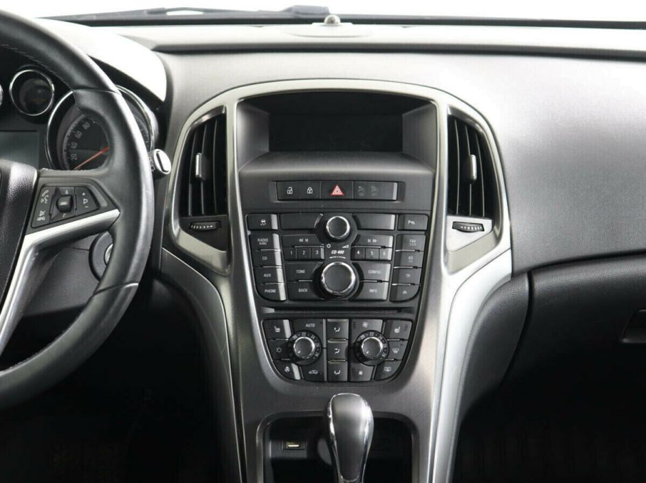 Opel Astra 1.6 АКПП, 2011, 144 000 км фото 7