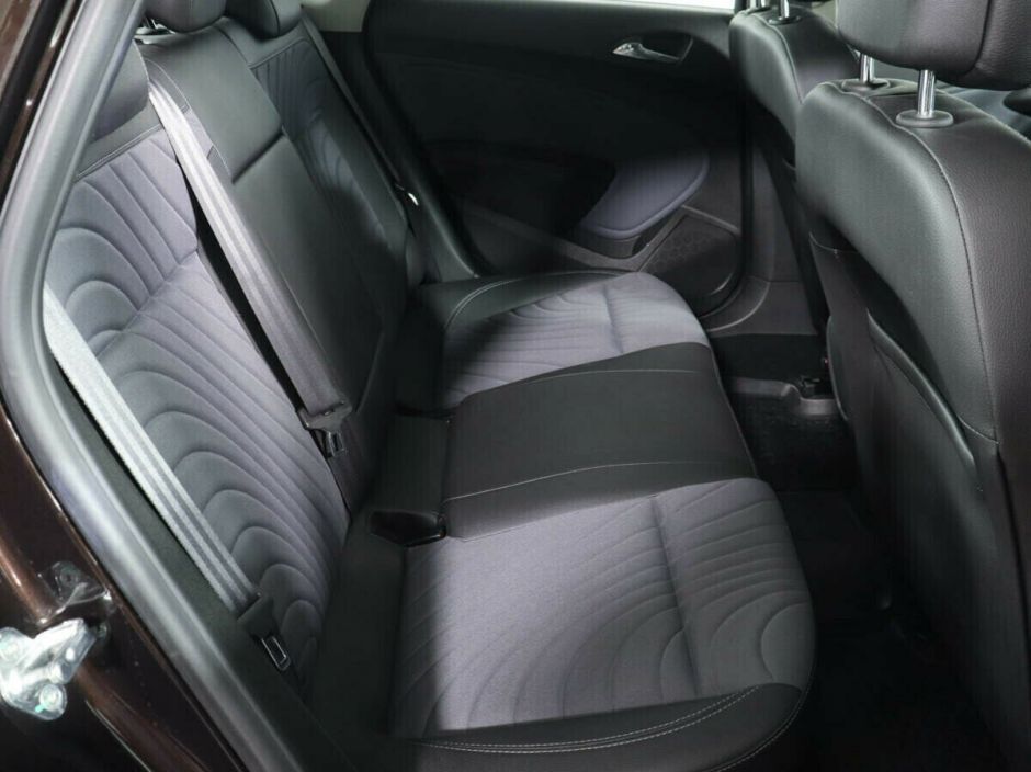 Opel Astra 1.4 АКПП, 2014, 116 000 км фото 10