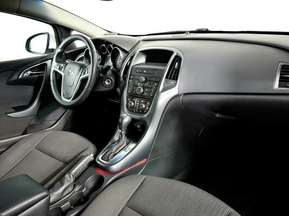 Opel Astra 1.4 АКПП, 2012, 140 000 км фото 5