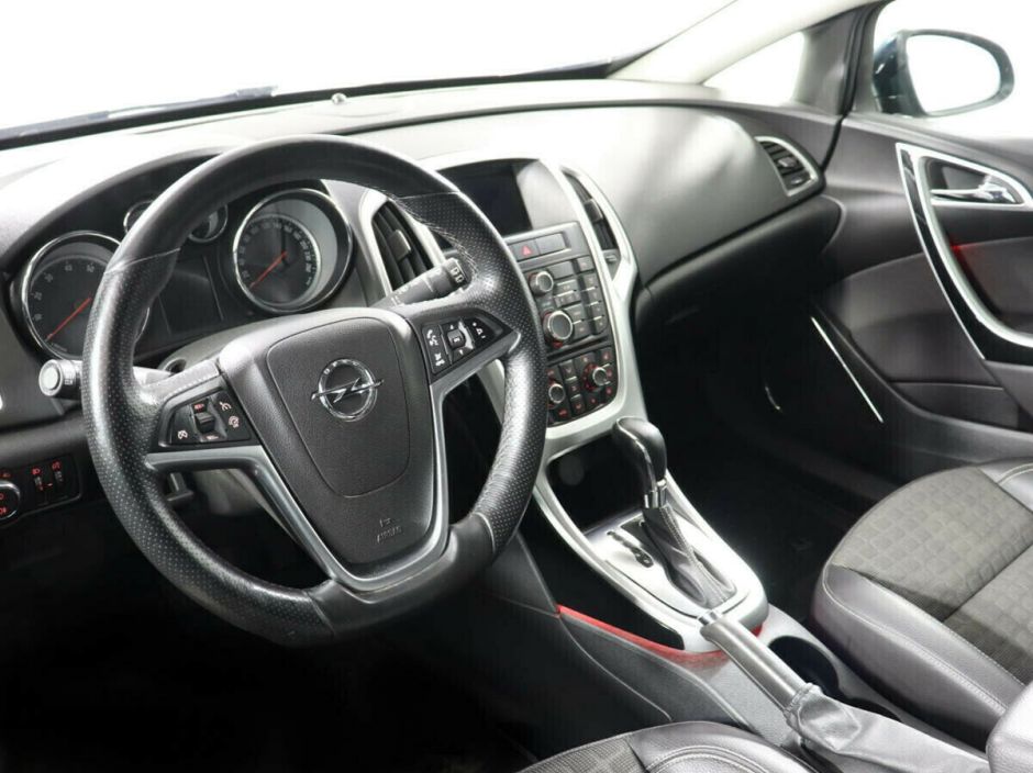 Opel Astra 1.4 АКПП, 2014, 108 000 км фото 5