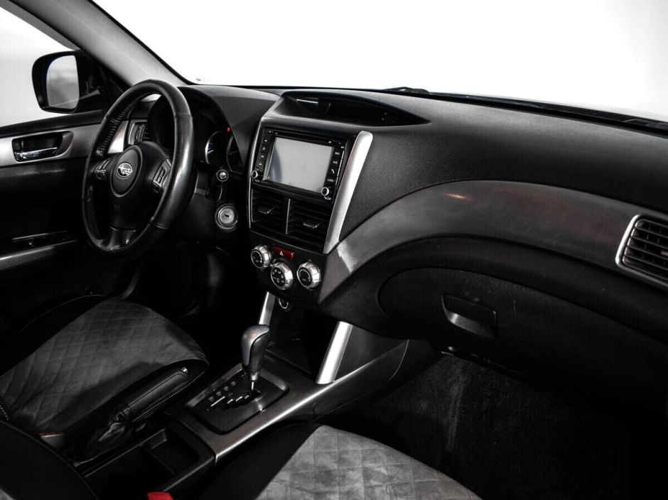 Subaru Forester 2.5 АКПП, 2012, 140 000 км фото 5