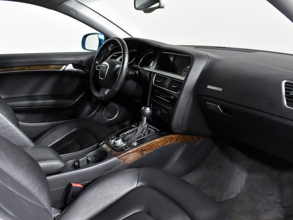 Audi A5 2.0 РКПП, 2011, 155 000 км фото 9