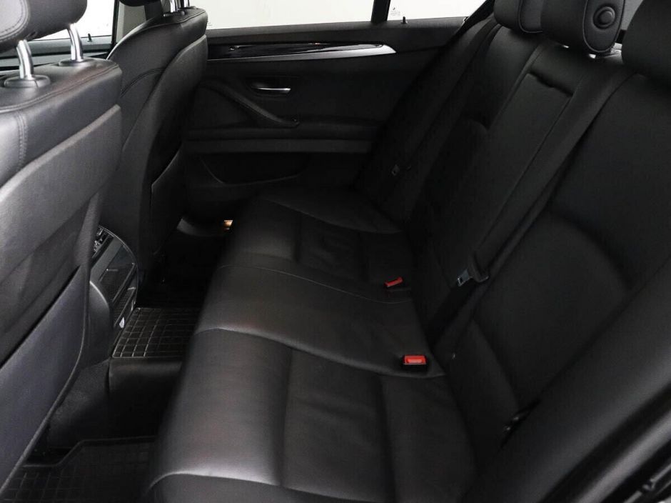 BMW 5 серии 2.0 АКПП, 2016, 94 000 км фото 6