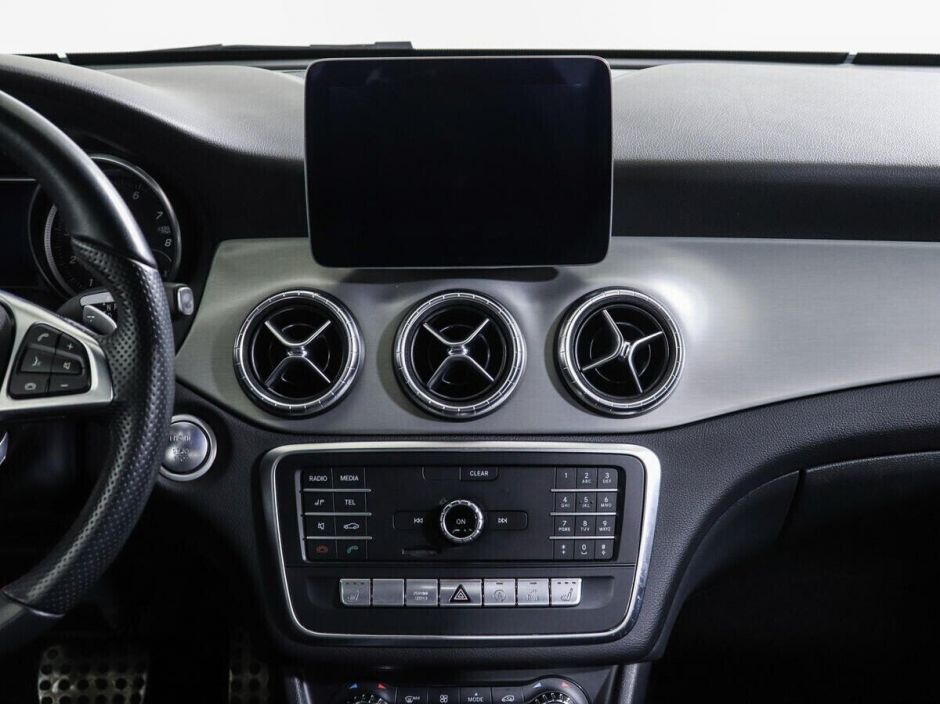 Mercedes-Benz CLA 1.6 РКПП, 2017, 83 000 км фото 8