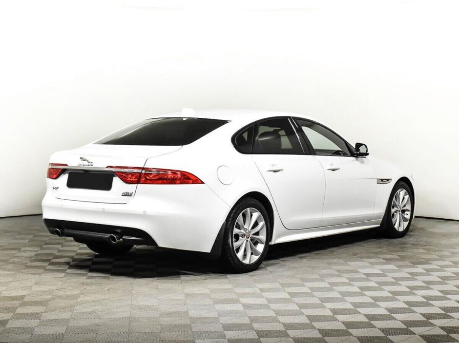 Jaguar XF 2.0 АКПП, 2017, 86 000 км фото 2