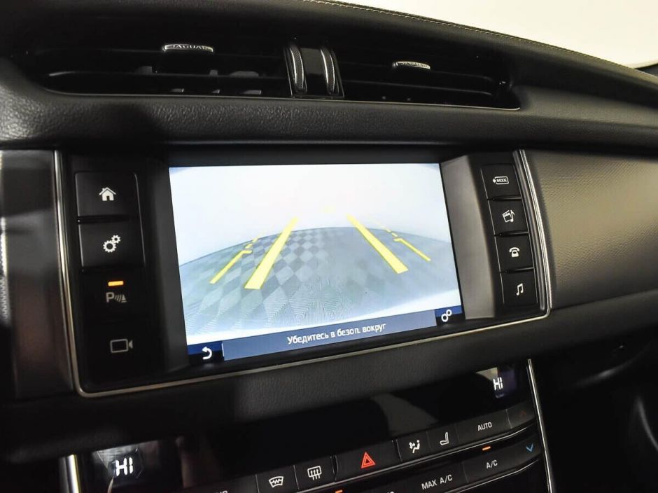 Jaguar XF 2.0 АКПП, 2017, 86 000 км фото 12