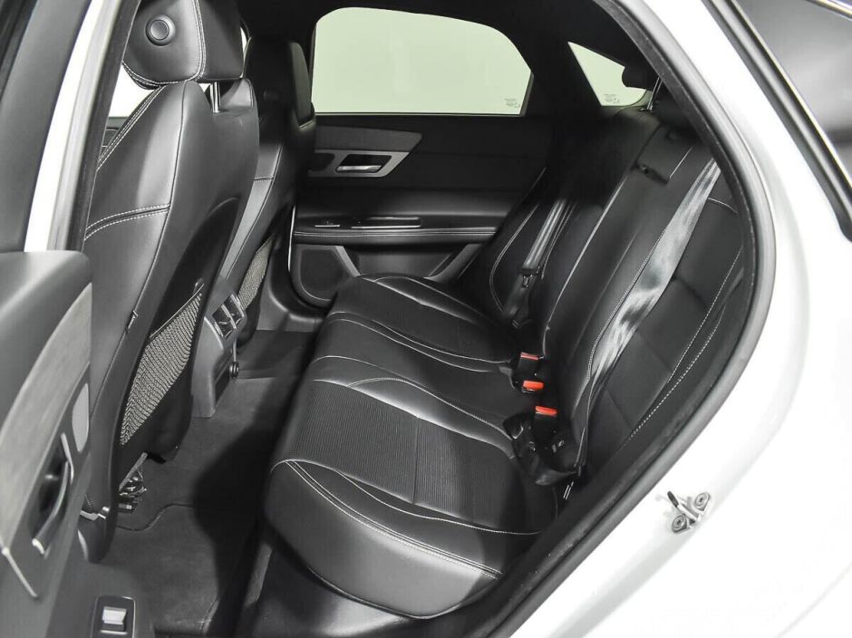 Jaguar XF 2.0 АКПП, 2017, 86 000 км фото 17