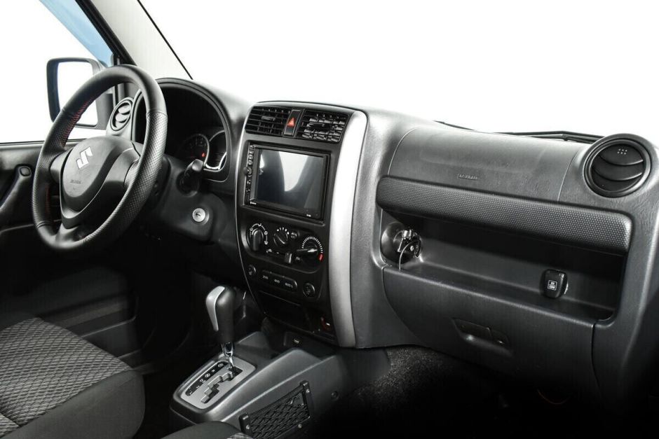 Suzuki Jimny 1.3 АКПП, 2018, 61 000 км фото 5