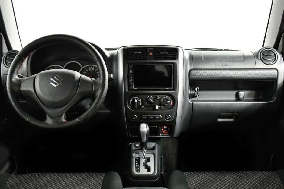 Suzuki Jimny 1.3 АКПП, 2018, 61 000 км фото 6