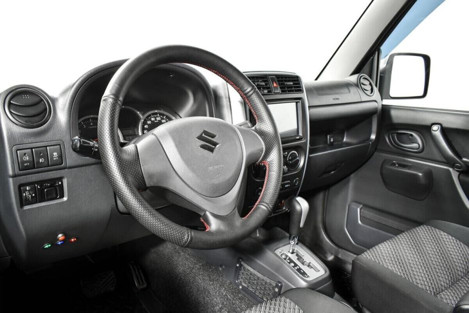 Suzuki Jimny 1.3 АКПП, 2018, 61 000 км фото 8