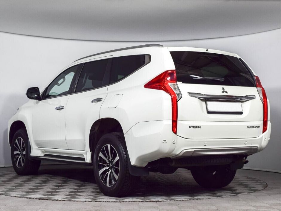 Mitsubishi Pajero Sport 3.0 АКПП, 2017, 81 000 км фото 2