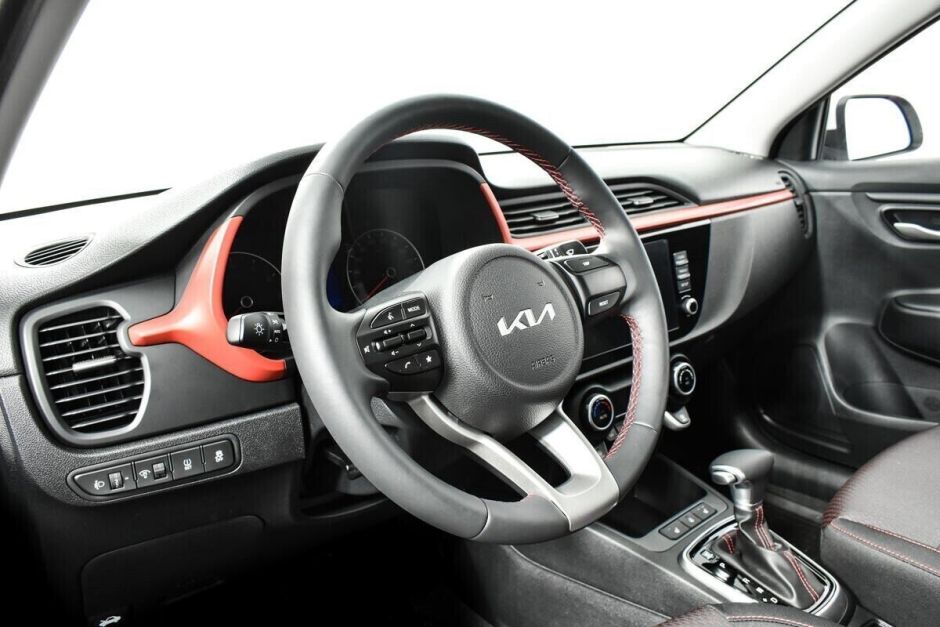 Kia Rio 1.6 АКПП, 2022, 16 000 км фото 5