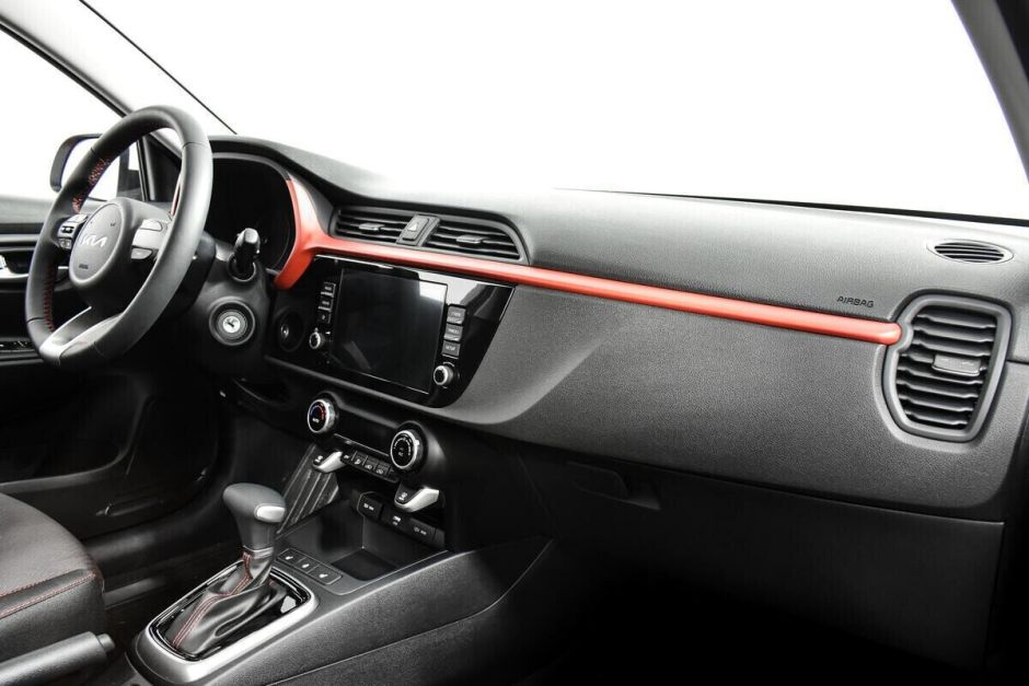 Kia Rio 1.6 АКПП, 2022, 16 000 км фото 8