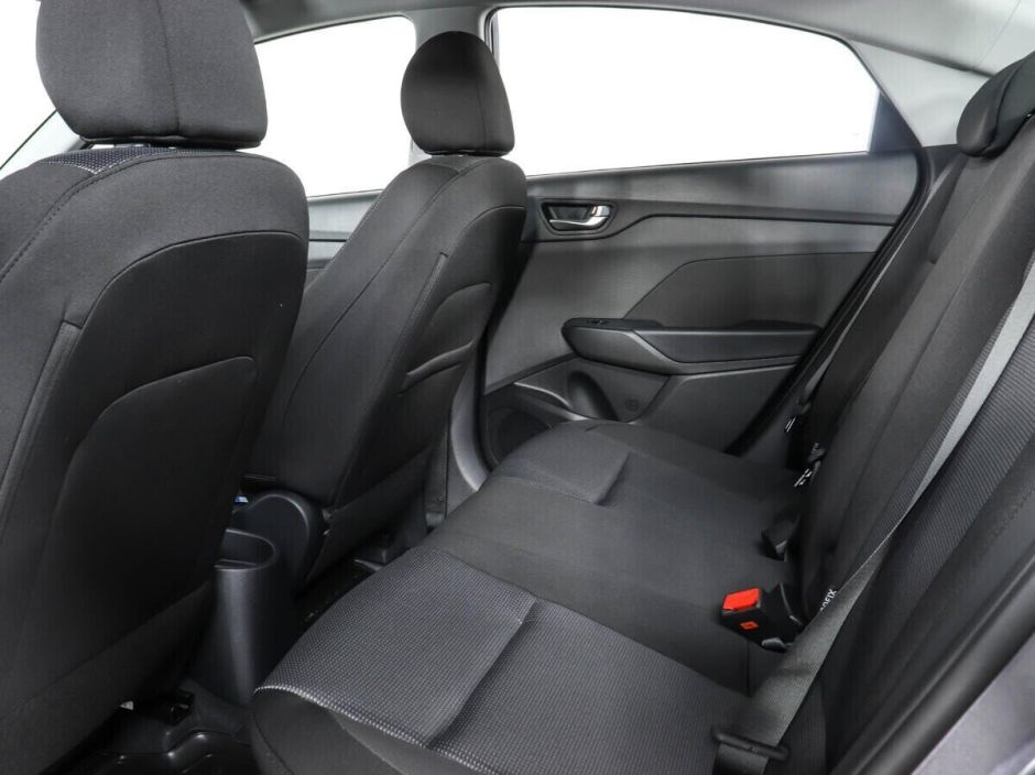 Hyundai Solaris 1.6 АКПП, 2022, 17 000 км фото 6