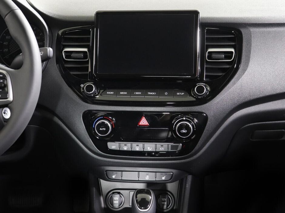 Hyundai Solaris 1.6 АКПП, 2022, 21 000 км фото 8