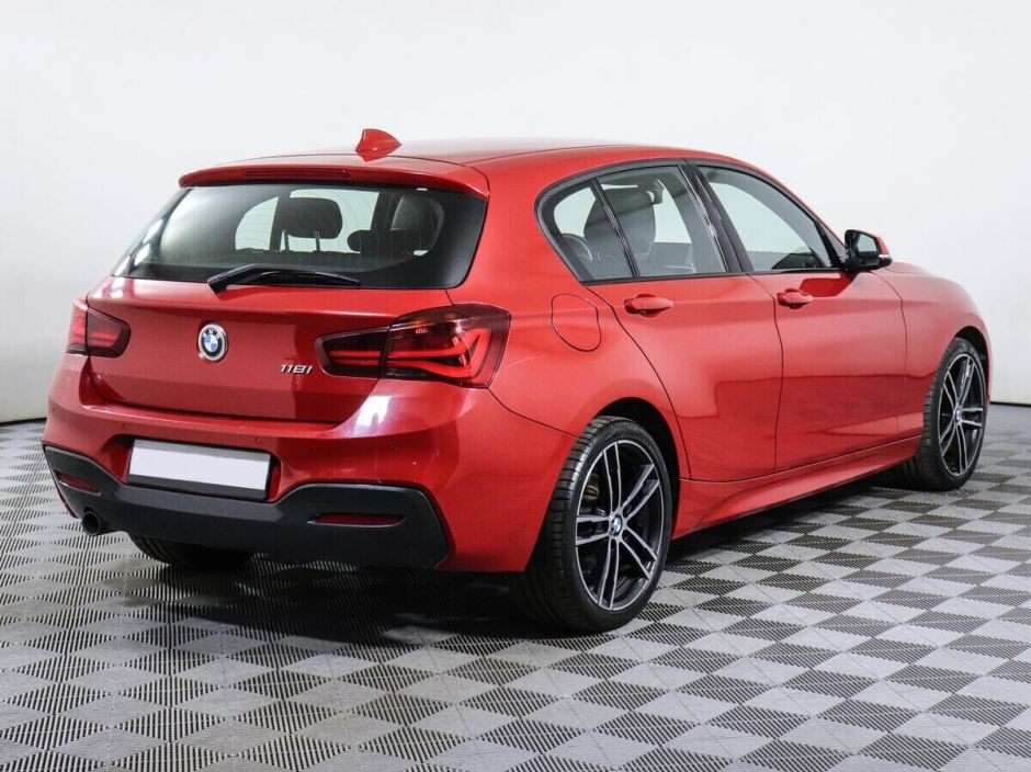 BMW 1 серии 1.5 АКПП, 2019, 47 000 км фото 2
