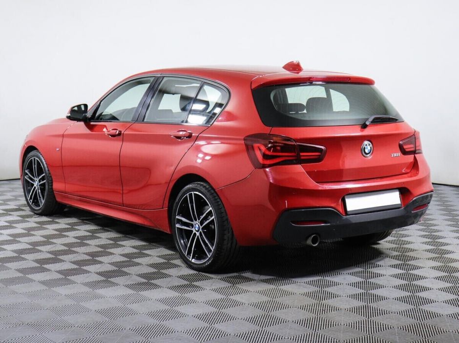 BMW 1 серии 1.5 АКПП, 2019, 47 000 км фото 4