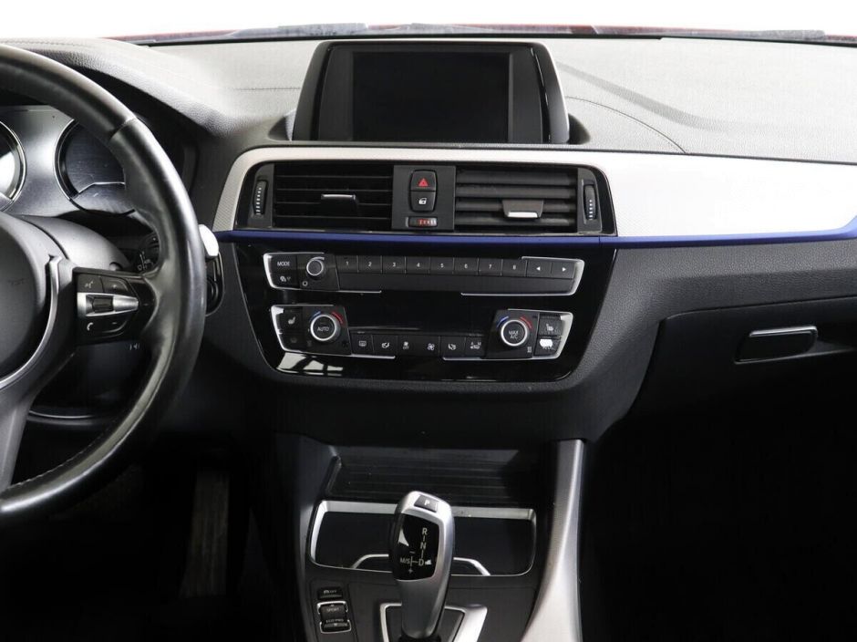 BMW 1 серии 1.5 АКПП, 2019, 47 000 км фото 7