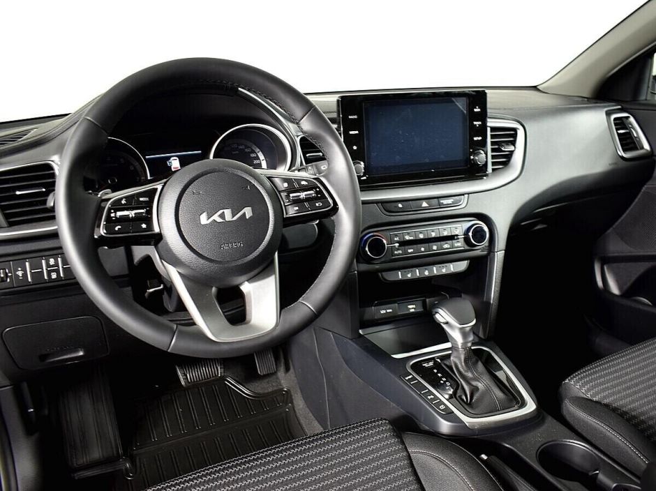 Kia Ceed 1.6 АКПП, 2021, 24 000 км фото 5
