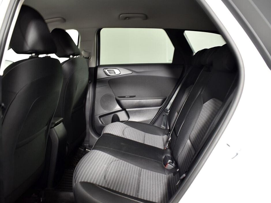 Kia Ceed 1.6 АКПП, 2021, 24 000 км фото 9