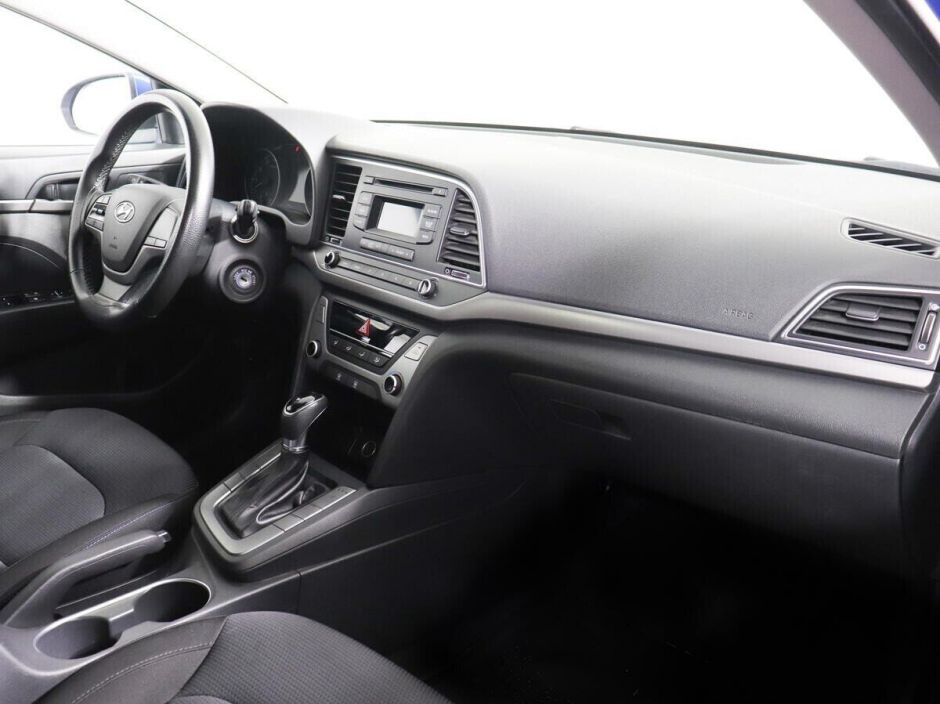Hyundai Elantra 1.6 АКПП, 2016, 84 000 км фото 9