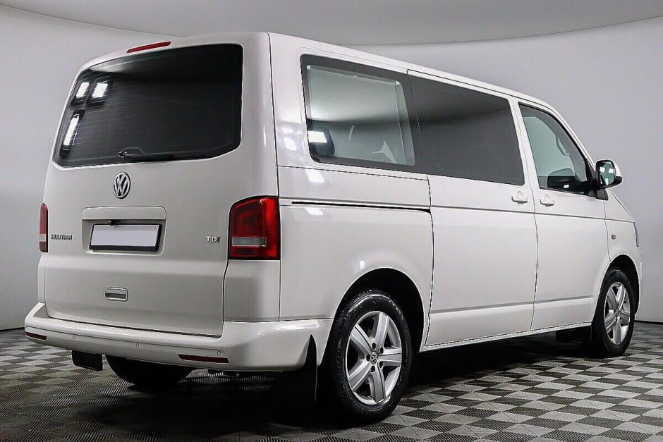 Volkswagen Multivan 2.0 РКПП, 2014, 113 000 км фото 2