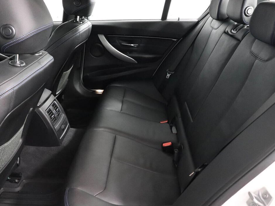 BMW 3 серии 2.0 АКПП, 2018, 68 000 км фото 12