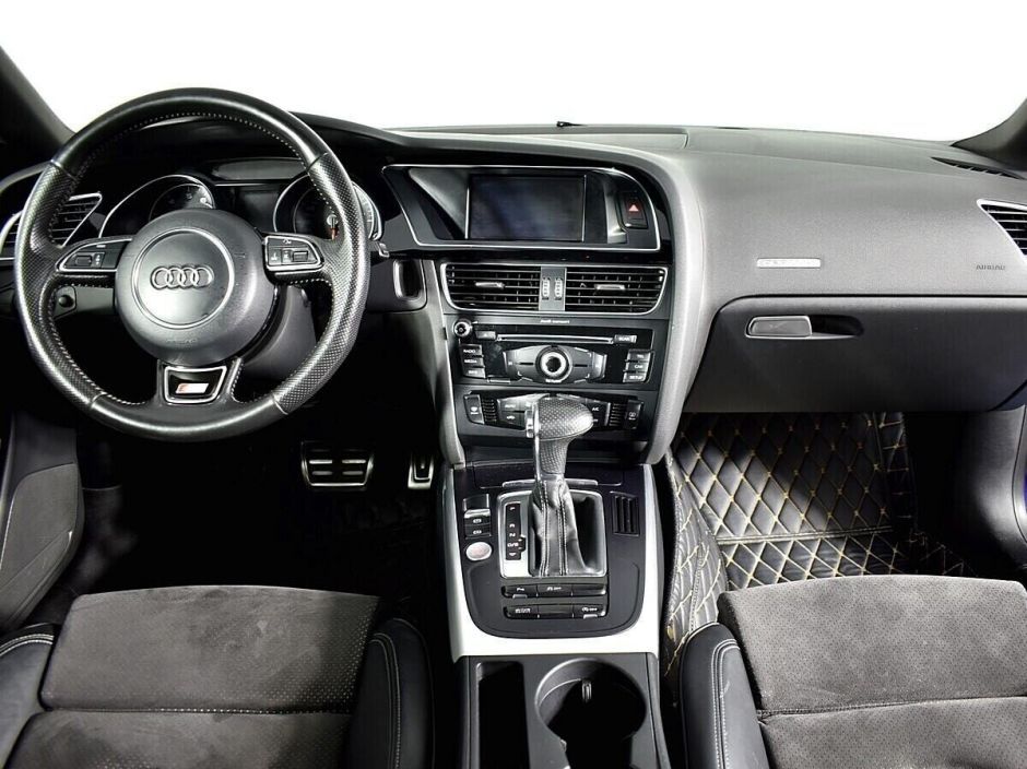 Audi A5 2.0 РКПП, 2016, 95 000 км фото 6