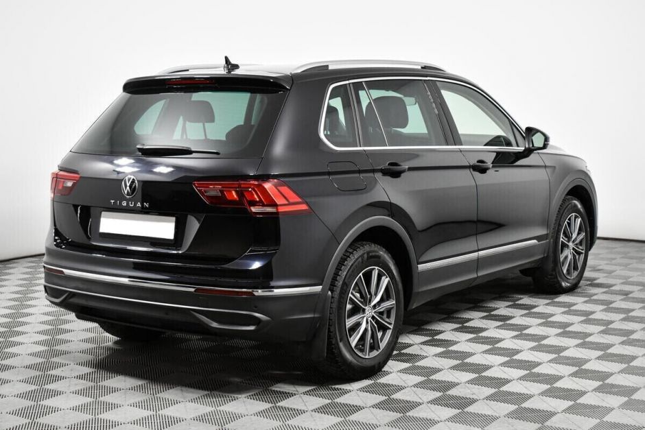 Volkswagen Tiguan 1.5 РКПП, 2018, 61 000 км фото 2