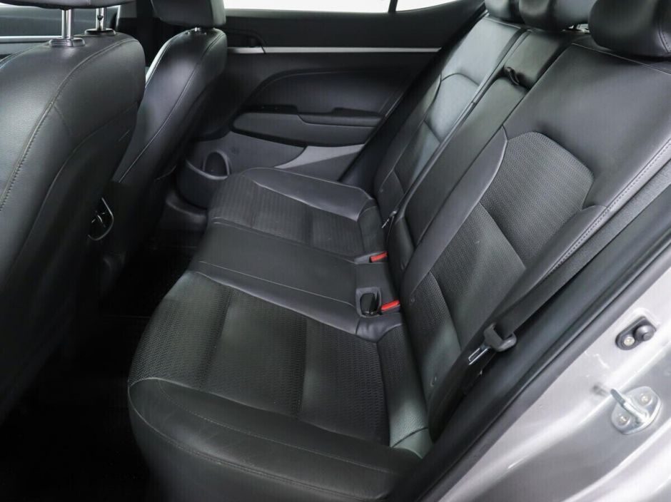 Hyundai Elantra 2.0 АКПП, 2019, 47 000 км фото 6