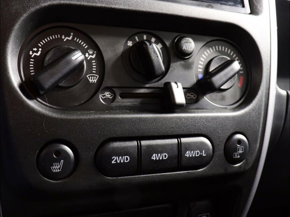 Suzuki Jimny 1.3 АКПП, 2018, 74 000 км фото 8