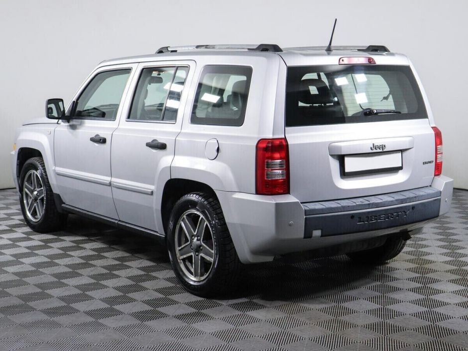 Jeep Liberty (Patriot) 2.4 CVT, 2008, 186 000 км фото 4