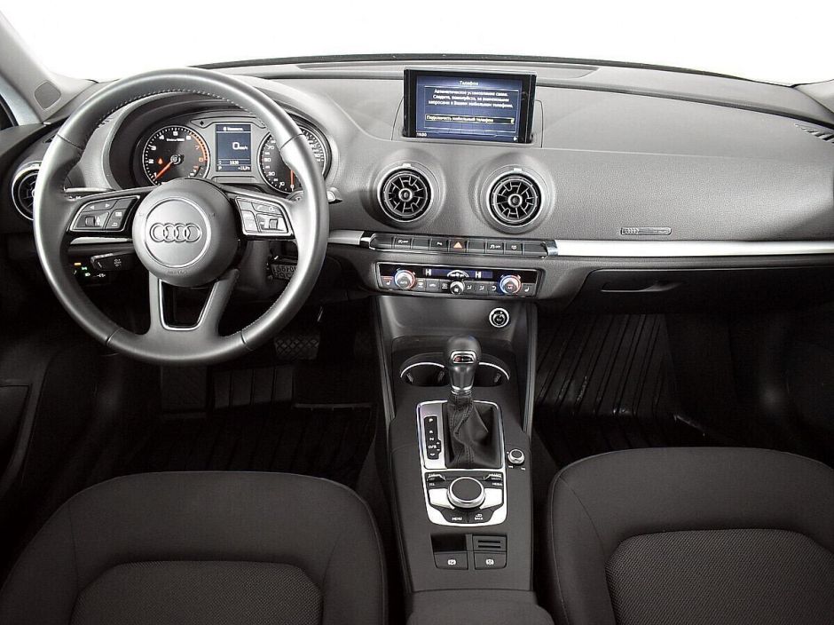 Audi A3 1.5 РКПП, 2018, 62 000 км фото 9