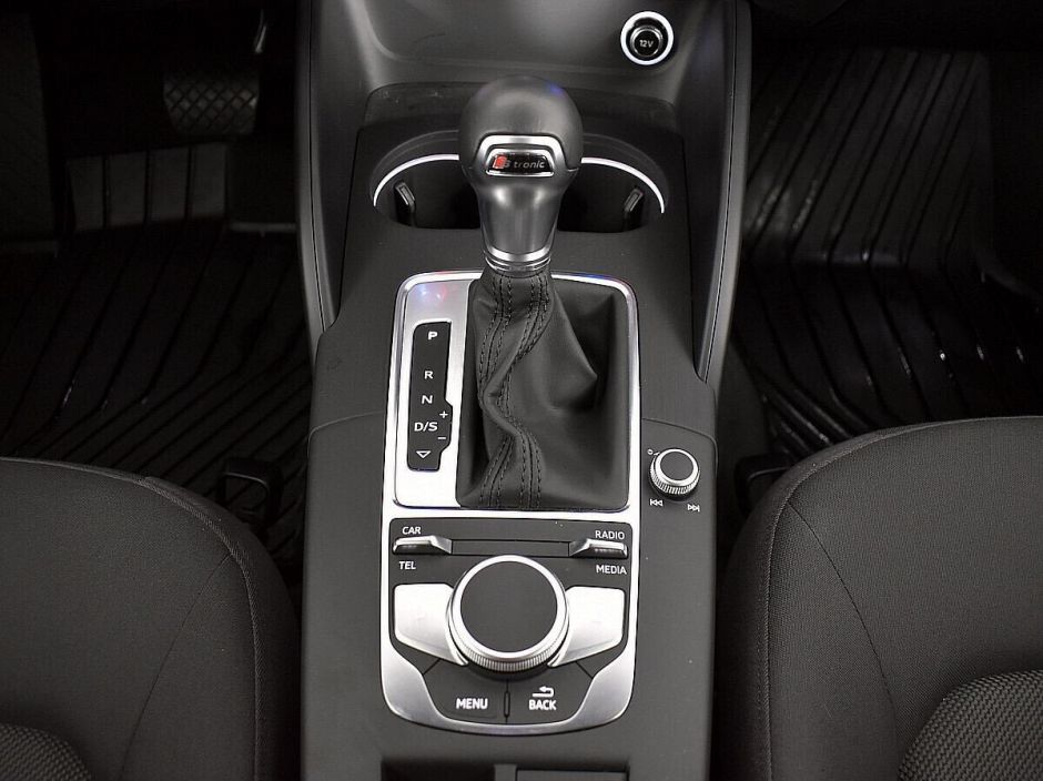 Audi A3 1.5 РКПП, 2018, 62 000 км фото 10