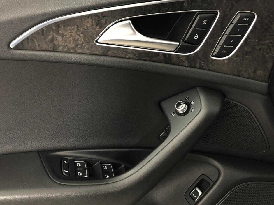 Audi A6 1.8 РКПП, 2017, 81 000 км фото 13