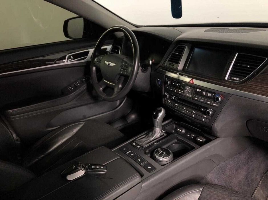 Hyundai Genesis 3.0 АКПП, 2016, 87 000 км фото 10