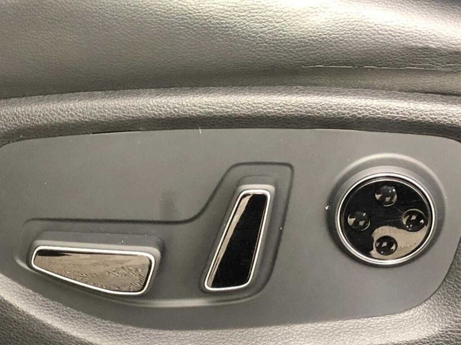 Hyundai Genesis 3.0 АКПП, 2016, 87 000 км фото 17