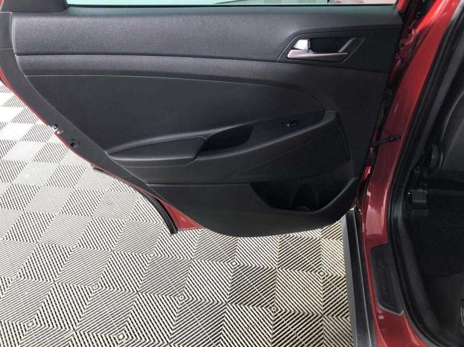 Hyundai Tucson 2.0 АКПП, 2017, 77 000 км фото 13