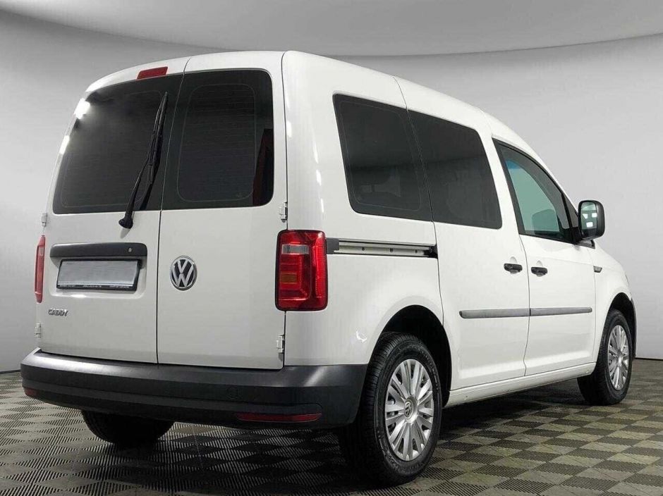 Volkswagen Caddy 1.6 МКПП, 2017, 84 000 км фото 2