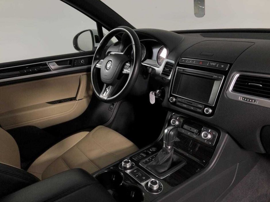 Volkswagen Touareg 3.6 АКПП, 2015, 102 000 км фото 12