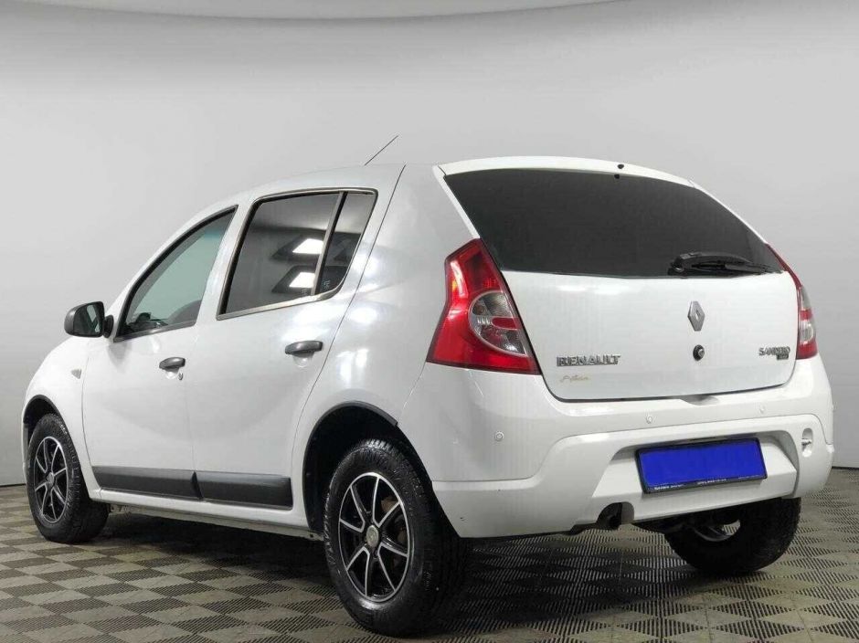 Renault Sandero 1.6 АКПП, 2012, 145 000 км фото 4