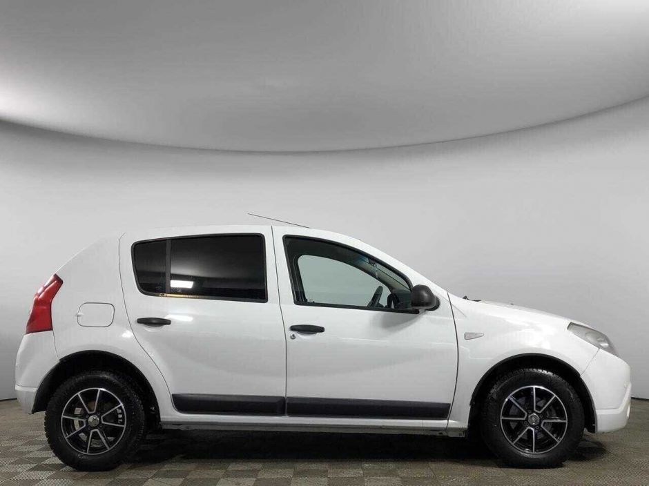 Renault Sandero 1.6 АКПП, 2012, 145 000 км фото 5