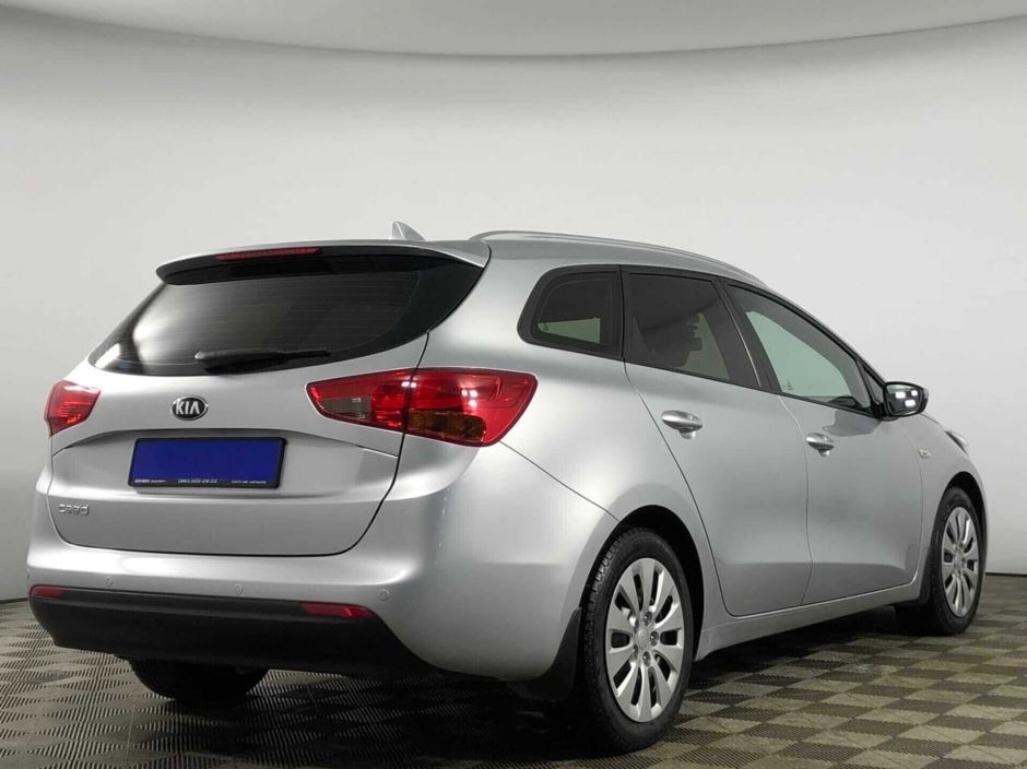 Kia Ceed 1.6 АКПП, 2017, 85 000 км фото 2