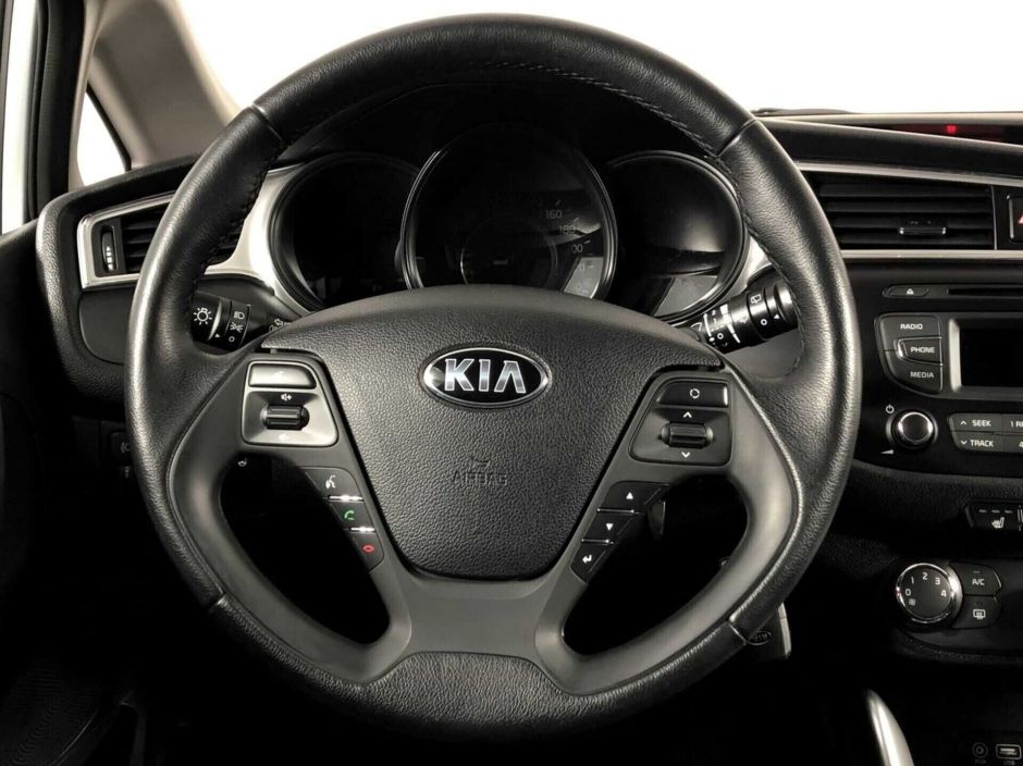 Kia Ceed 1.6 АКПП, 2017, 85 000 км фото 8