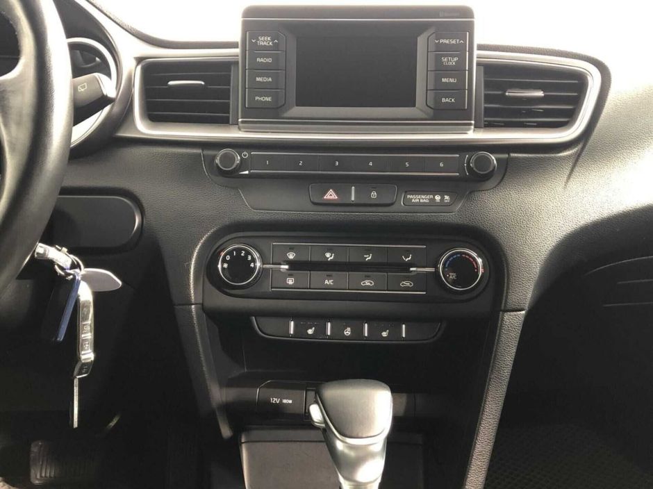 Kia Ceed 1.6 АКПП, 2018, 63 000 км фото 6