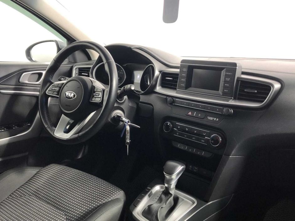 Kia Ceed 1.6 АКПП, 2018, 63 000 км фото 7